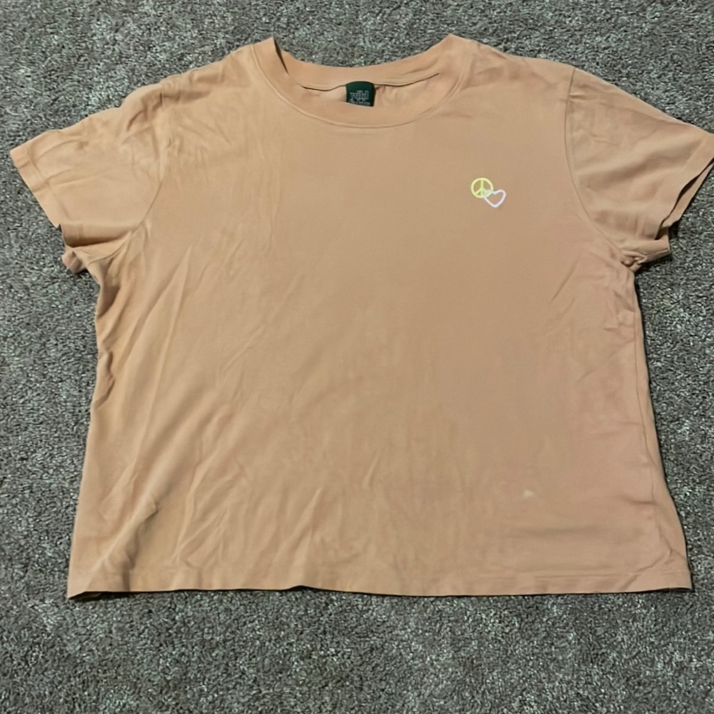 Wild Fable Peace sign/heart t-shirt ☮️💕